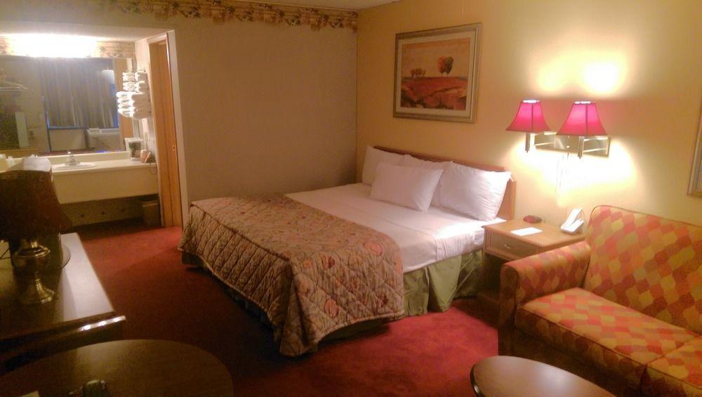Baldknobbers Motor Inn Брэнсон Экстерьер фото