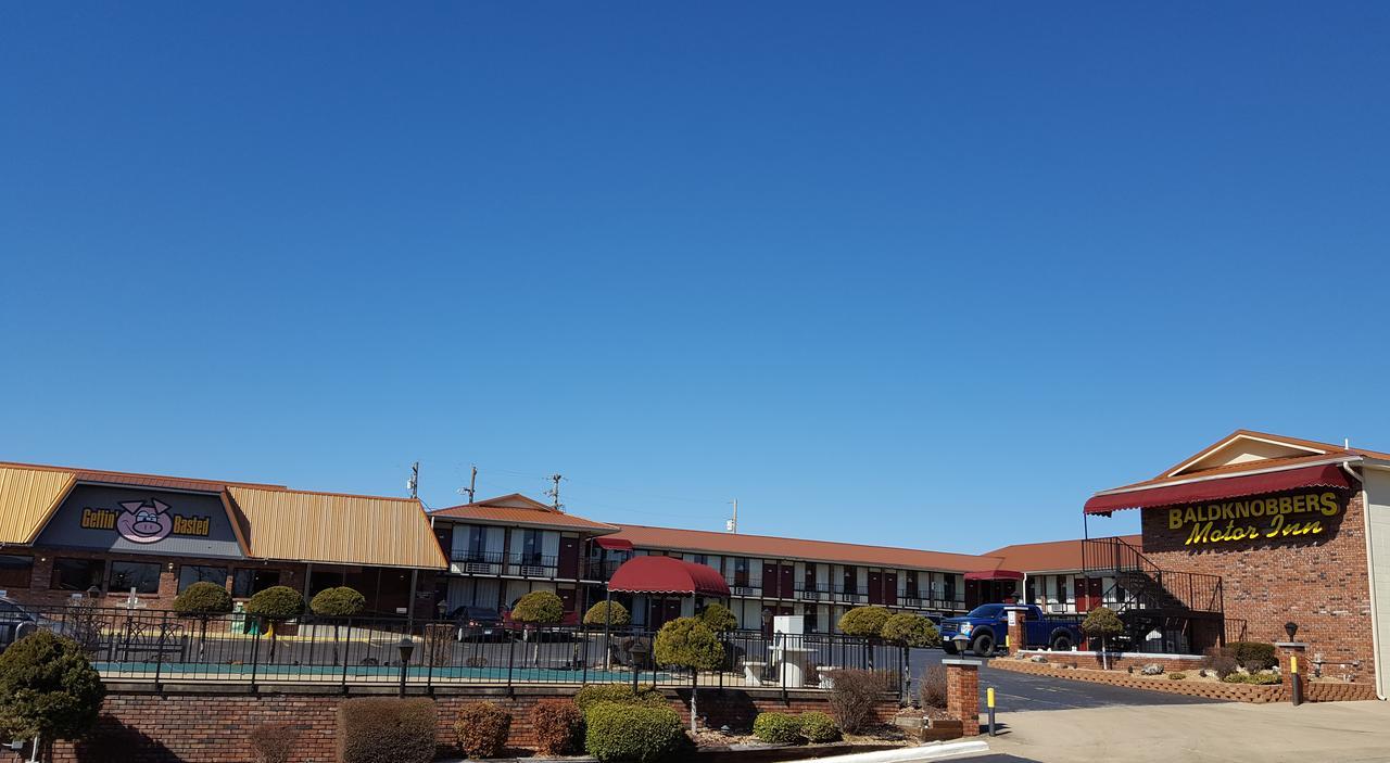 Baldknobbers Motor Inn Брэнсон Экстерьер фото