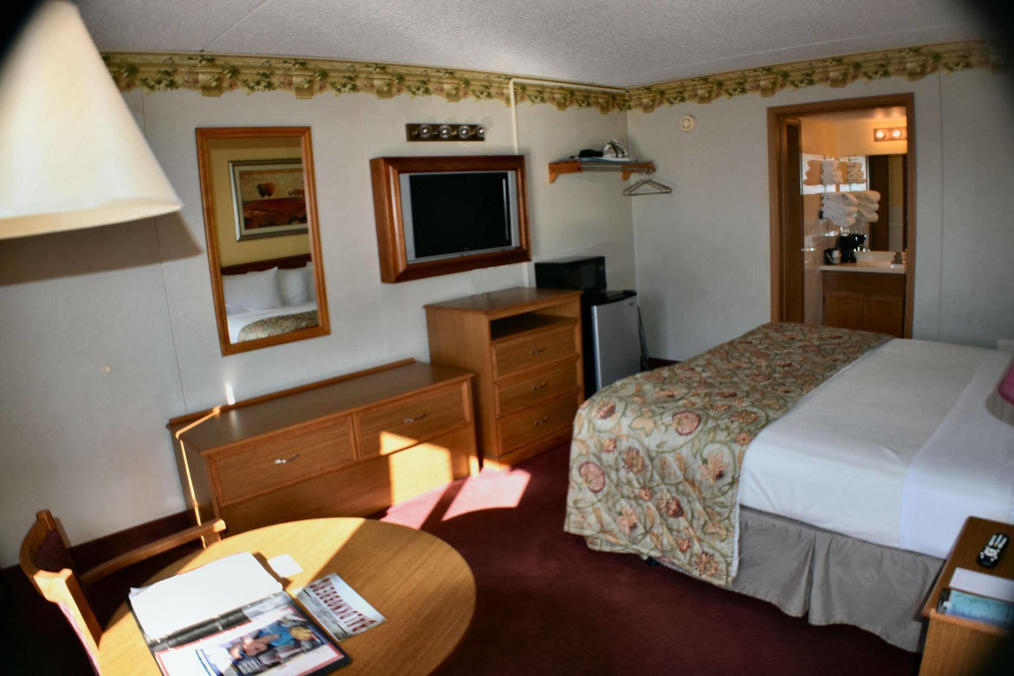 Baldknobbers Motor Inn Брэнсон Экстерьер фото